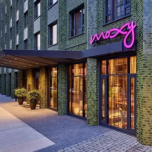 Hotel Moxy Muelheim, Colónia